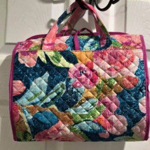 Vera Bradley Hanging Travel Organizer